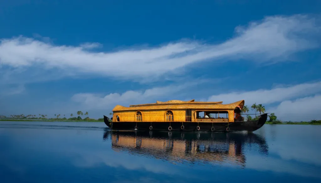 Premium Houseboat in Alleppey